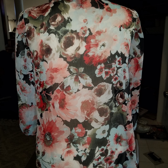 iZ Byer boho flowy Peasant  blouse Floral &  blk lace size S - Picture 3 of 6